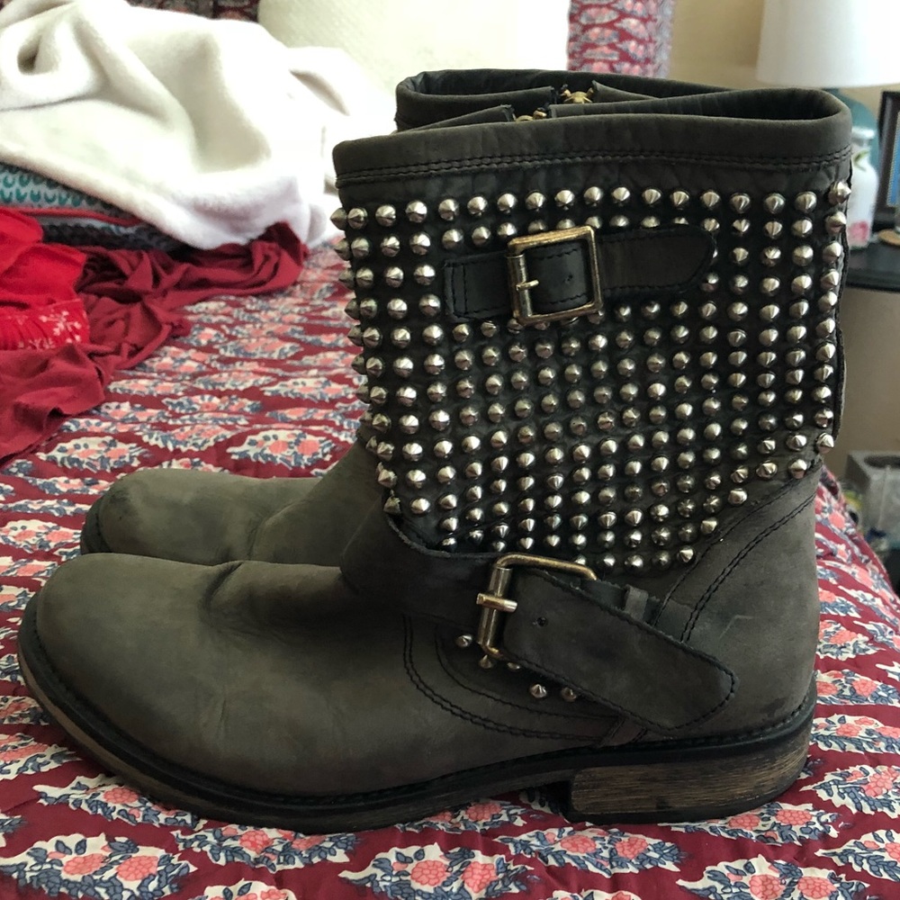 Steve Madden studded boots